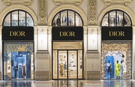 boutique dior milano|dior sito ufficiale italia.